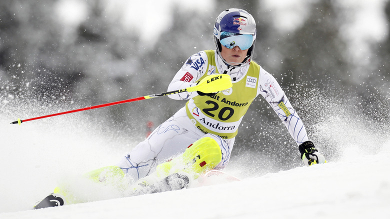 Lindsey Vonn competing in Andorra in 2016.