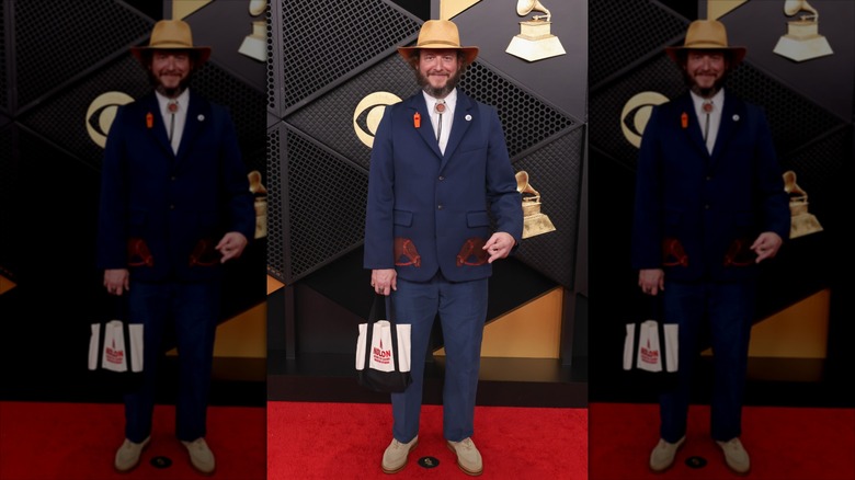 Bon Iver posing